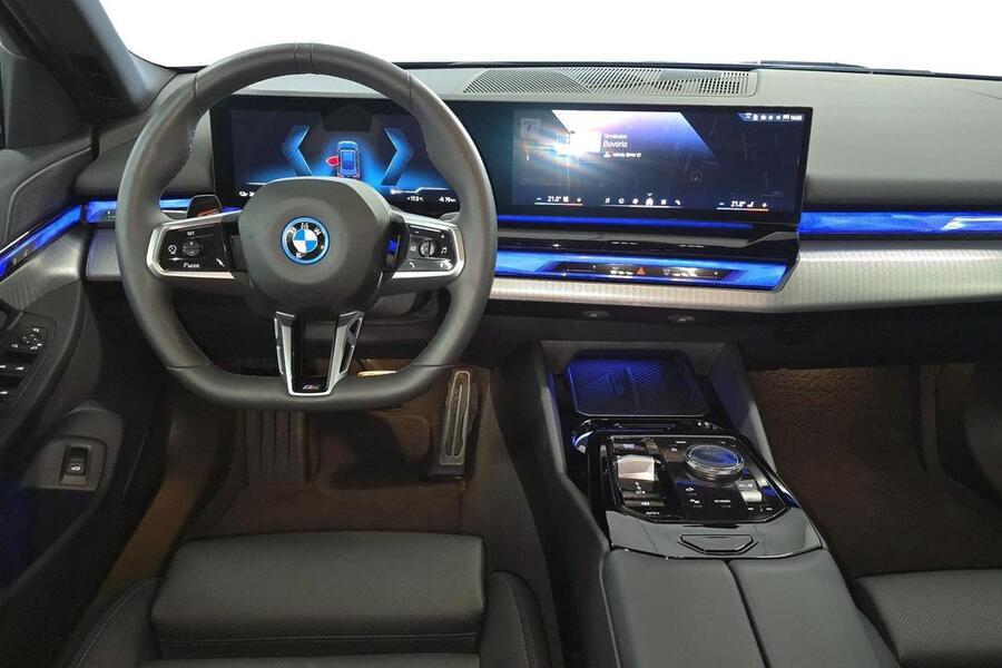 BMW i5 vaihtoauto