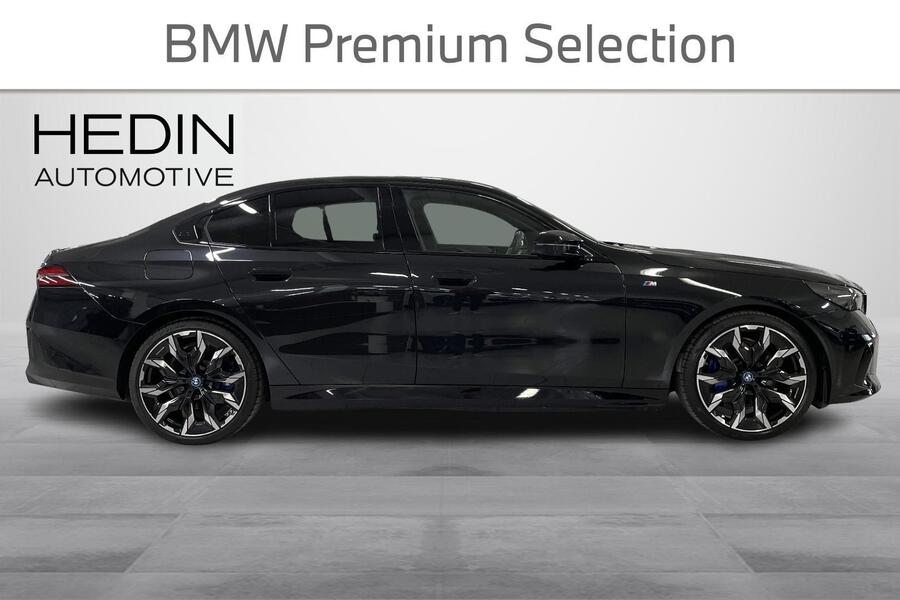 BMW i5 M60 vaihtoauto