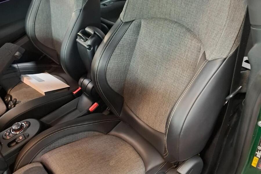 Mini Hatchback vaihtoauto