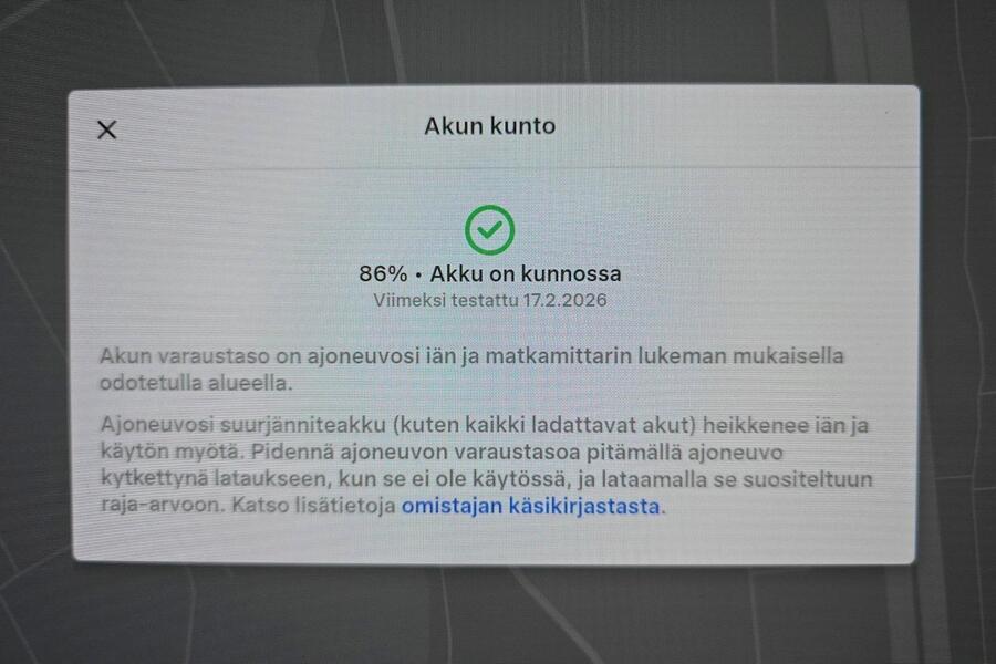 Tesla Model 3 vaihtoauto