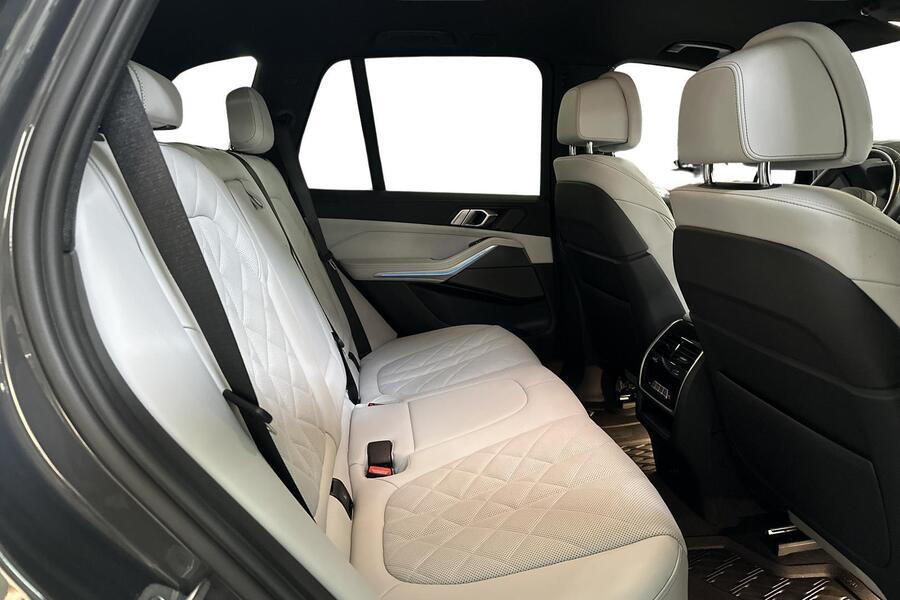BMW X5 vaihtoauto