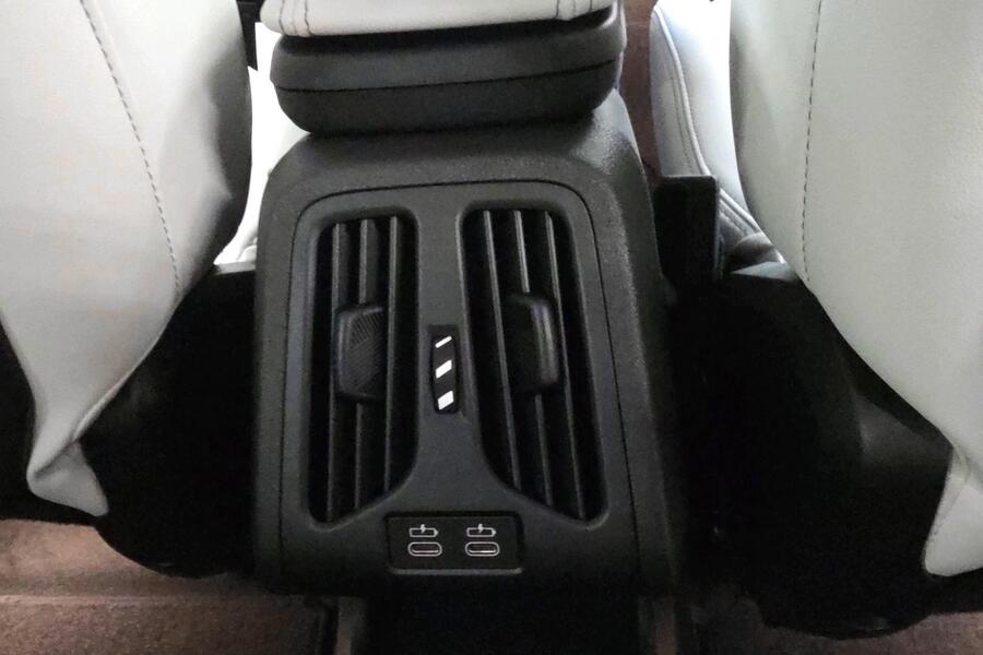 BMW iX1 vaihtoauto