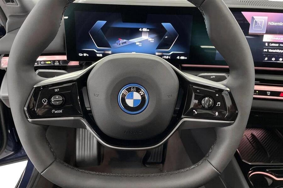 BMW i5 vaihtoauto