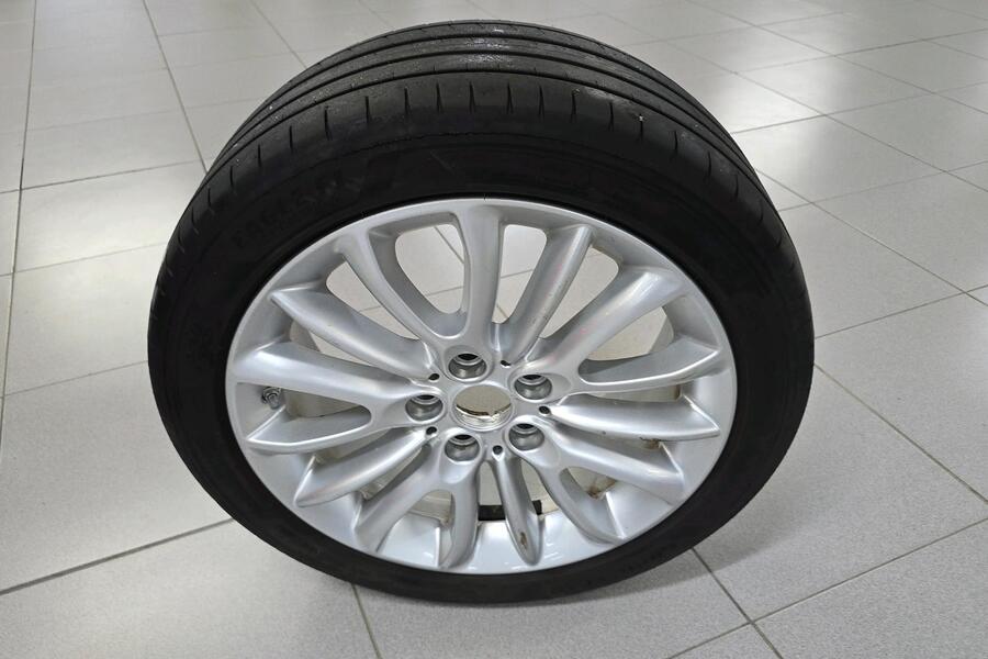 Mini Clubman vaihtoauto