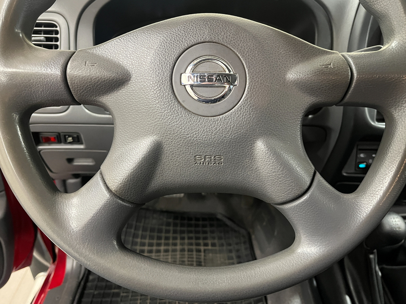 Nissan King vaihtoauto