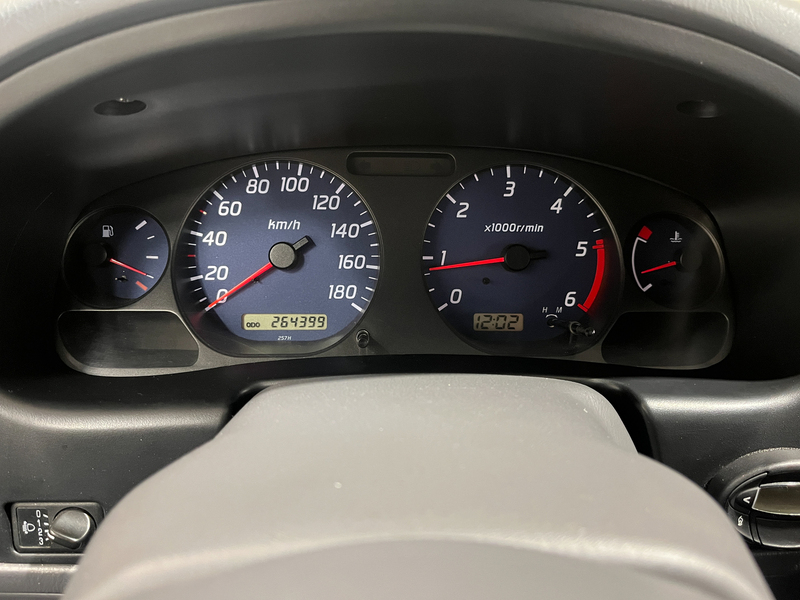 Nissan King vaihtoauto