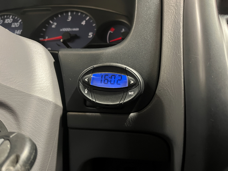 Nissan King vaihtoauto