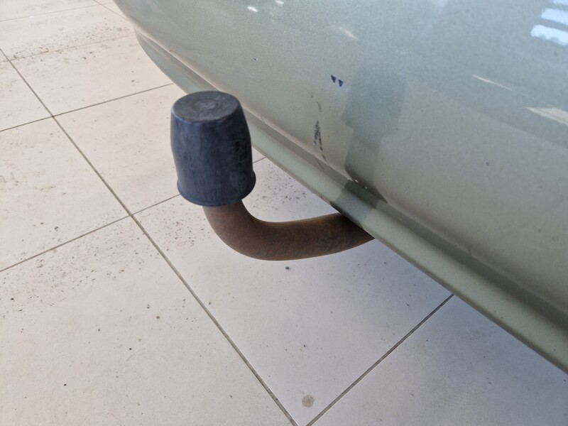 Nissan Maxima vaihtoauto