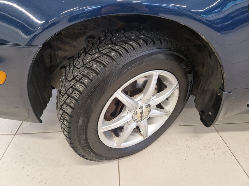 Nissan Maxima vaihtoauto