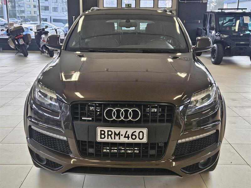Audi Q7 vaihtoauto