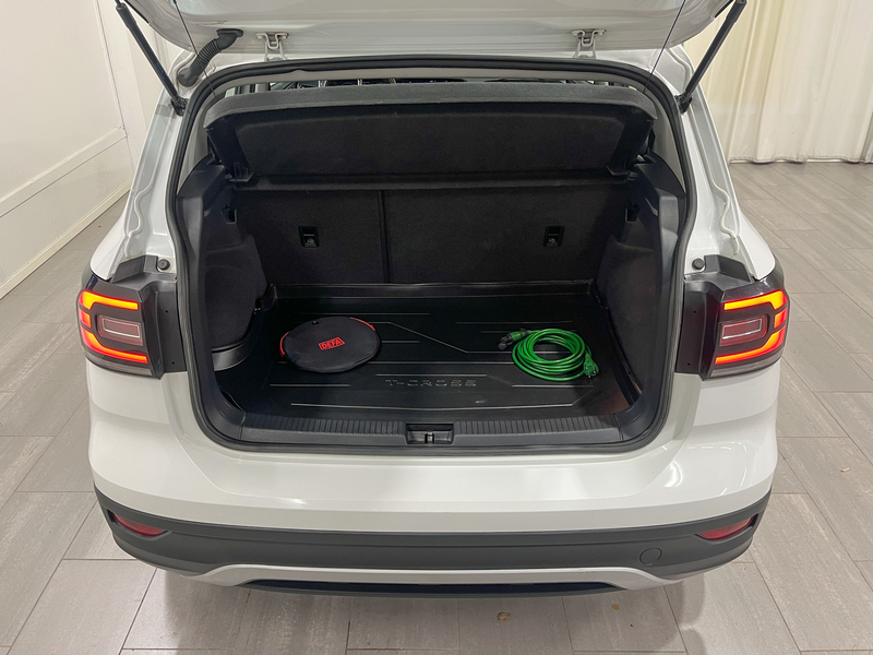 Volkswagen T-Cross vaihtoauto