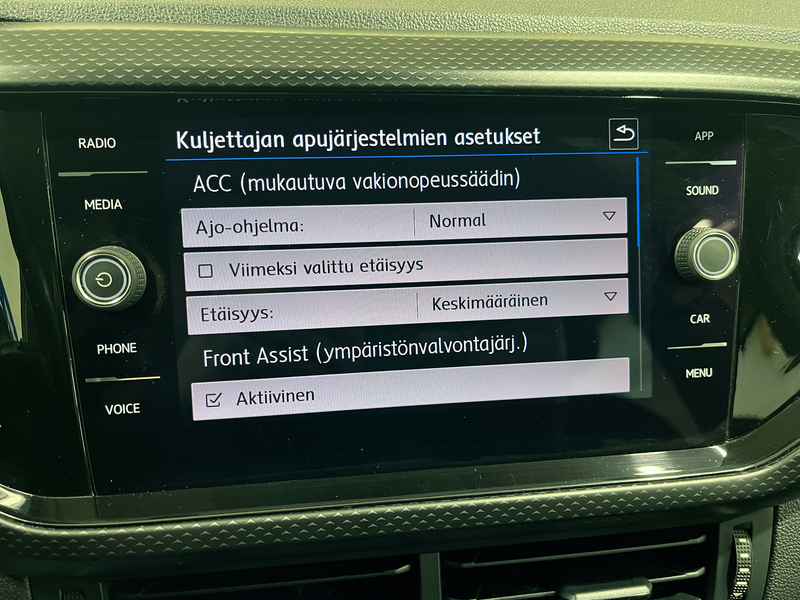 Volkswagen T-Cross vaihtoauto