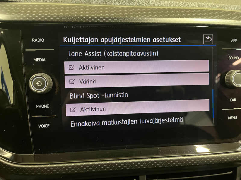 Volkswagen T-Cross vaihtoauto