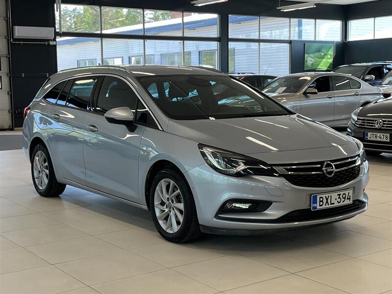 Opel Astra vaihtoauto