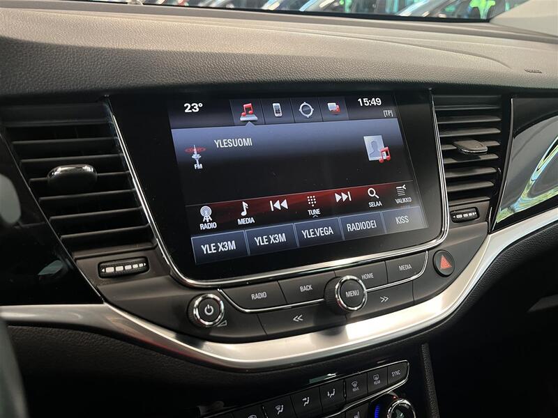 Opel Astra vaihtoauto