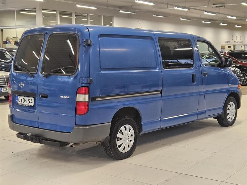 Toyota Hiace vaihtoauto