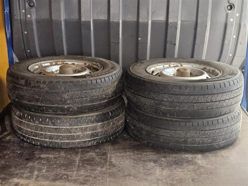 Toyota Hiace vaihtoauto