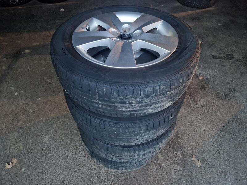 Skoda Rapid vaihtoauto