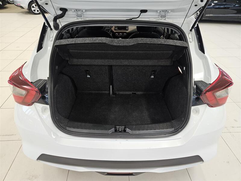 Nissan Micra vaihtoauto