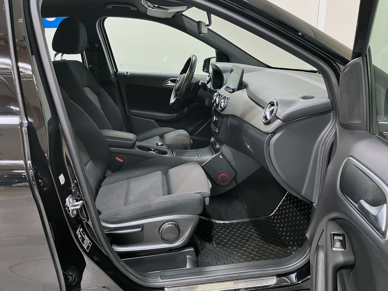 Mercedes-Benz B vaihtoauto