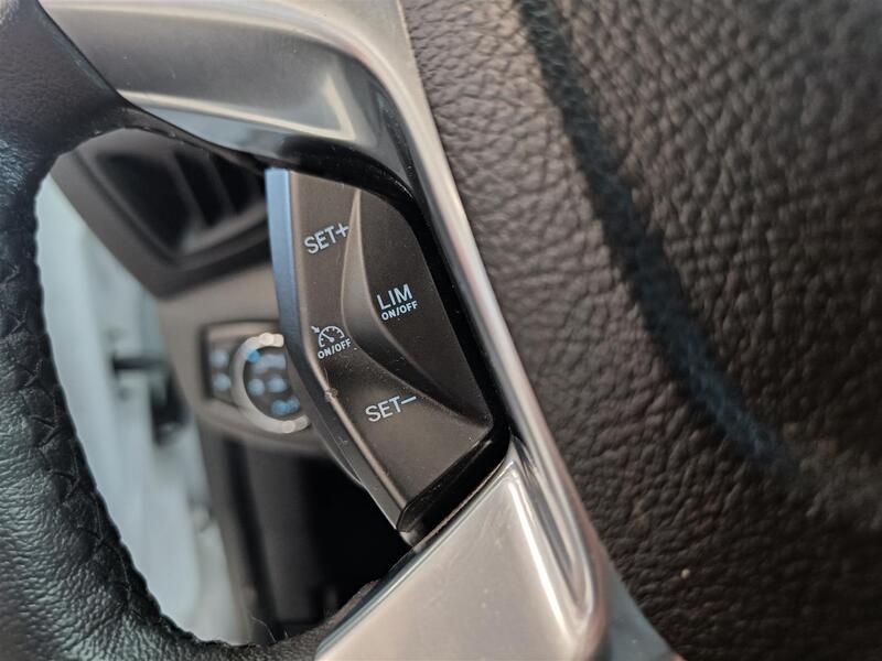 Ford Transit Connect vaihtoauto