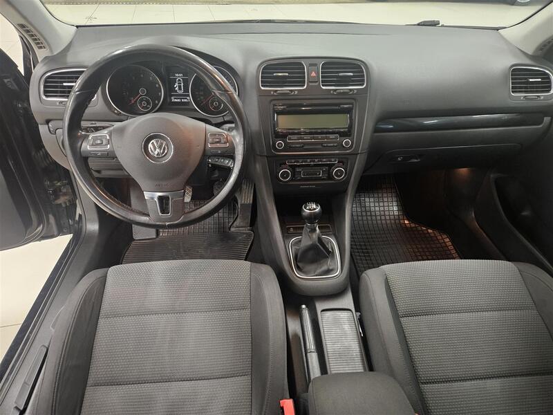 Volkswagen Golf vaihtoauto