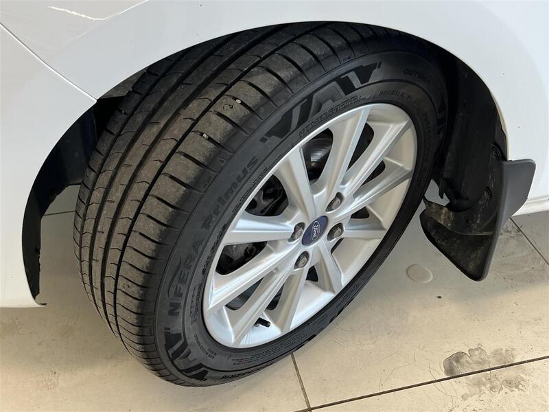 Ford Fiesta vaihtoauto