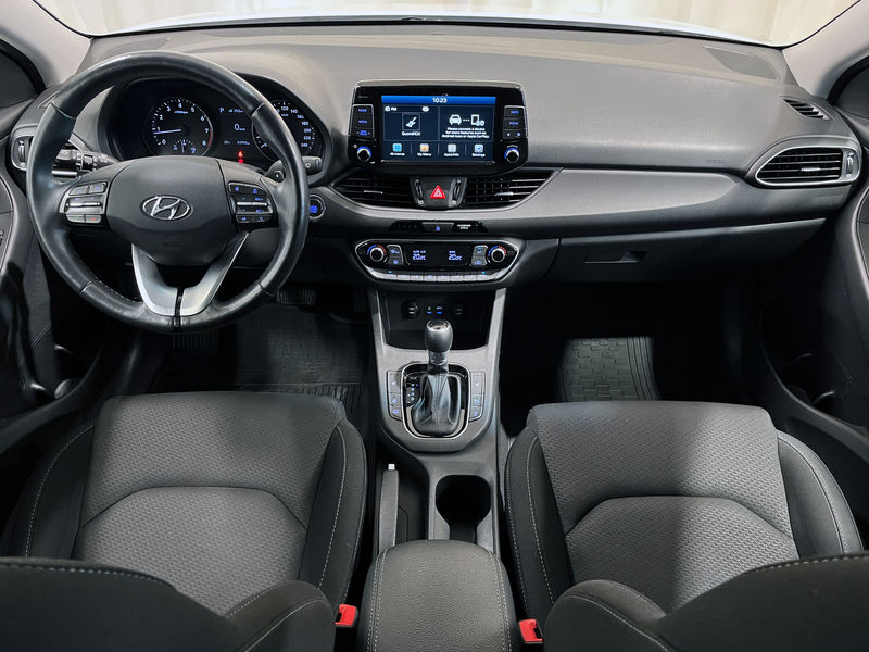 Hyundai i30 Fastback vaihtoauto