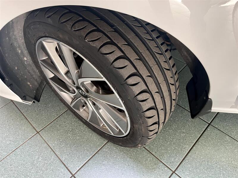 Hyundai i30 Fastback vaihtoauto