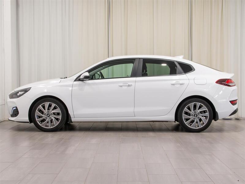 Hyundai i30 Fastback vaihtoauto