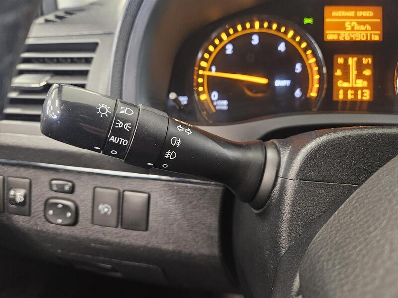 Toyota Avensis vaihtoauto