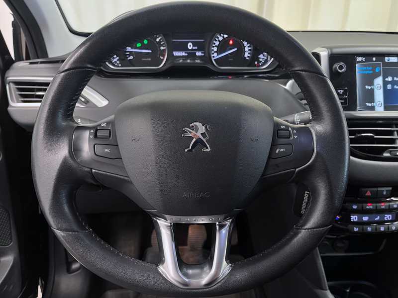 Peugeot 208 vaihtoauto