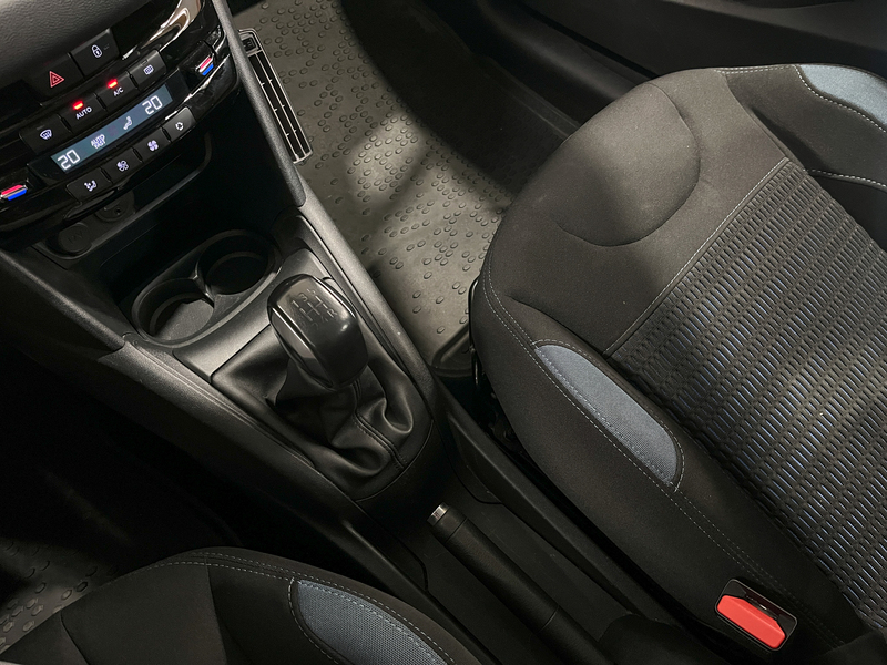 Peugeot 208 vaihtoauto