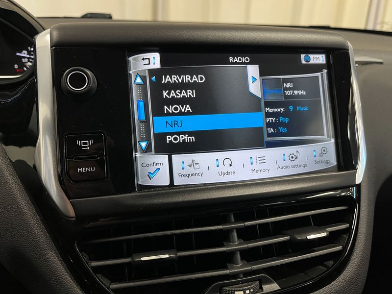 Peugeot 208 vaihtoauto