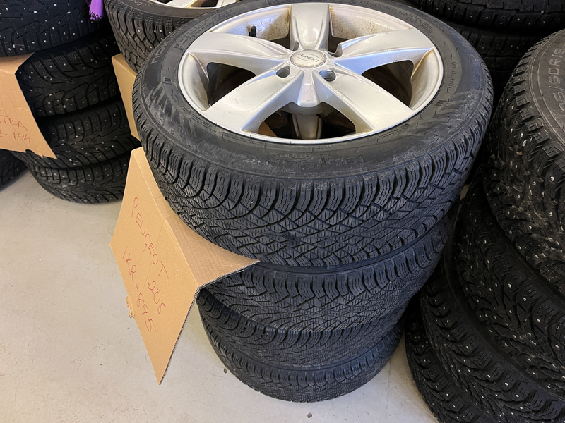 Peugeot 208 vaihtoauto