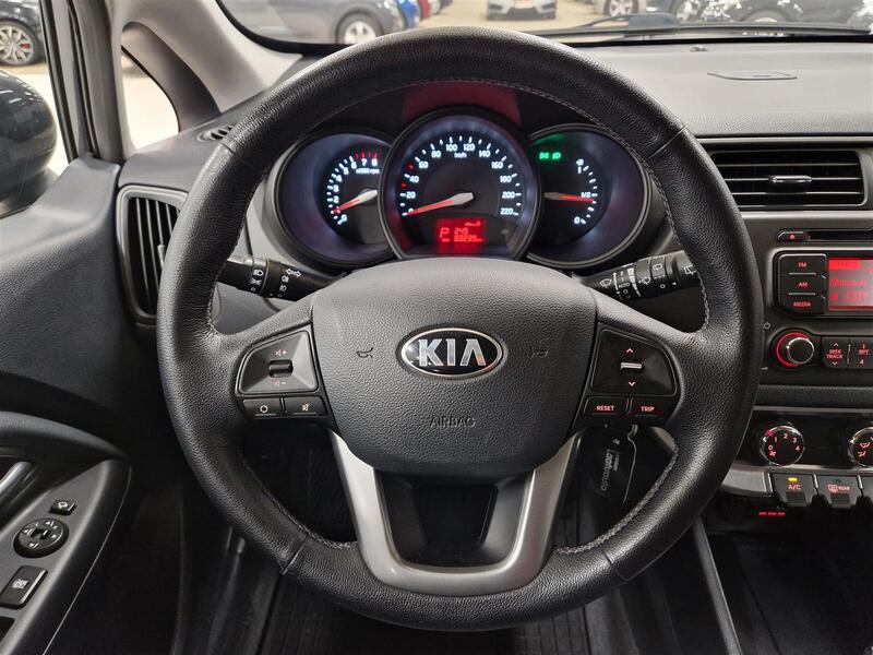Kia Rio vaihtoauto