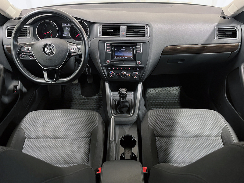 Volkswagen Jetta vaihtoauto