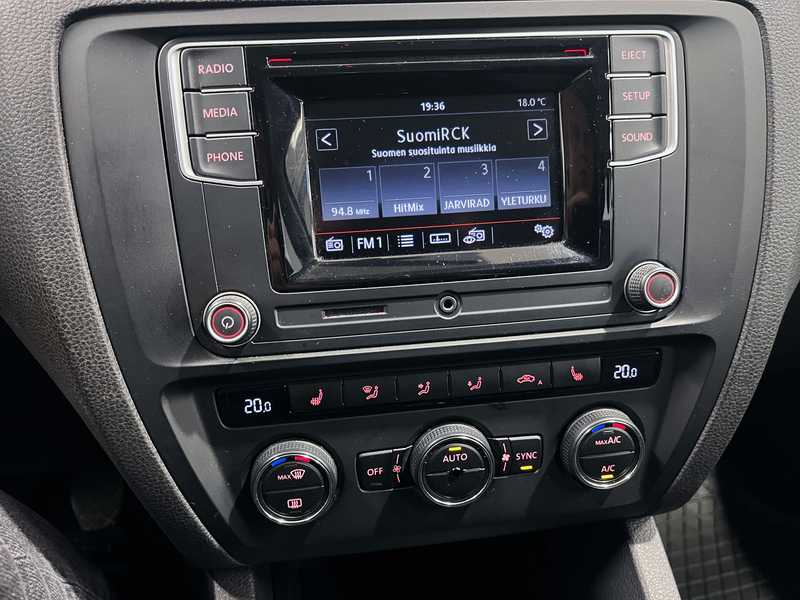 Volkswagen Jetta vaihtoauto