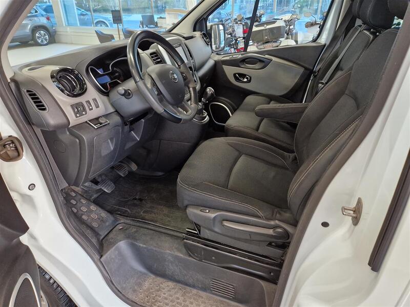 Nissan NV300 vaihtoauto