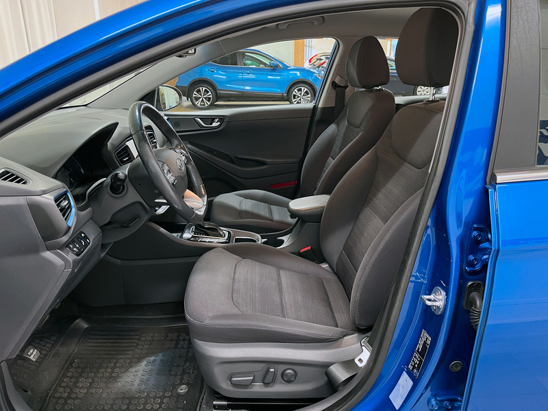 Hyundai IONIQ hybrid vaihtoauto