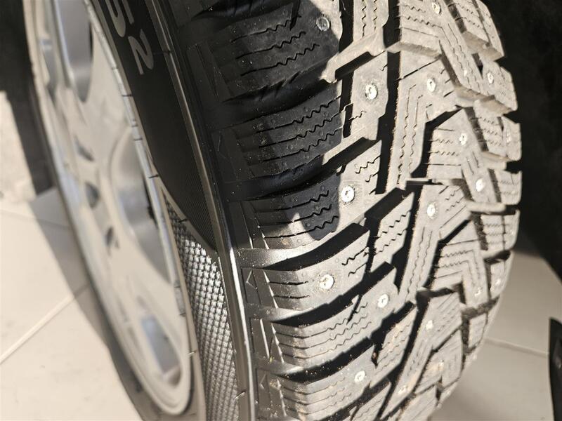 Volvo V70 vaihtoauto