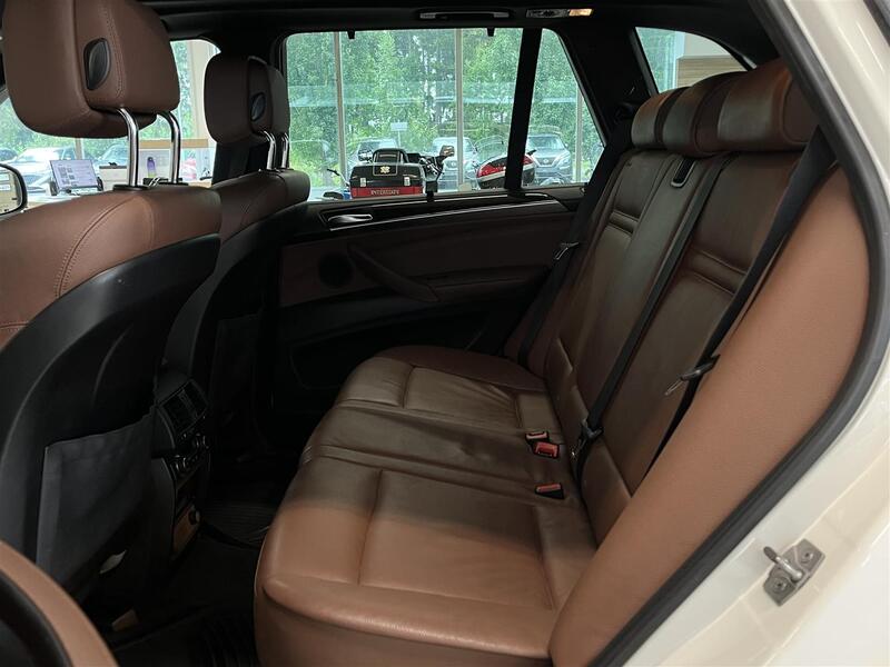 BMW X5 vaihtoauto