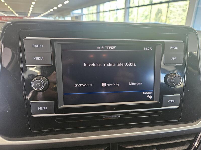 Volkswagen T-Roc vaihtoauto