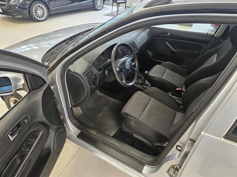 Volkswagen Golf vaihtoauto