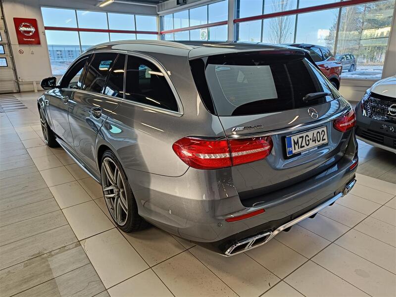 Mercedes-Benz E vaihtoauto