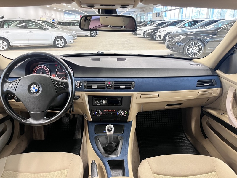 BMW 318 vaihtoauto