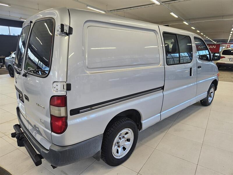 Toyota Hiace vaihtoauto