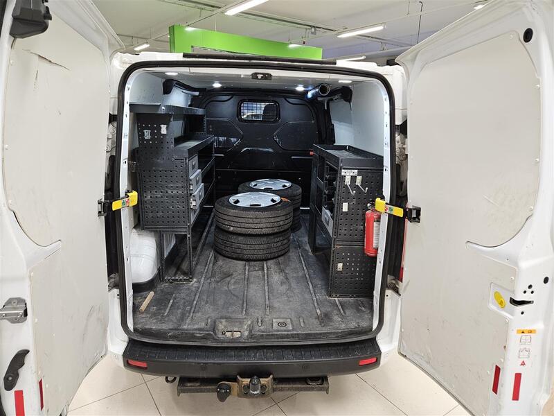 Ford Transit Custom vaihtoauto