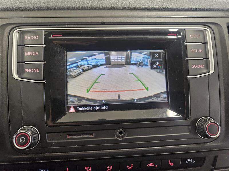 Volkswagen Caravelle vaihtoauto