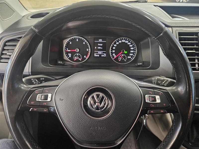 Volkswagen Caravelle vaihtoauto